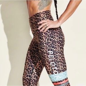 RARE Peloton x WITH Natural Cheetah Capri Legging small UNICORN